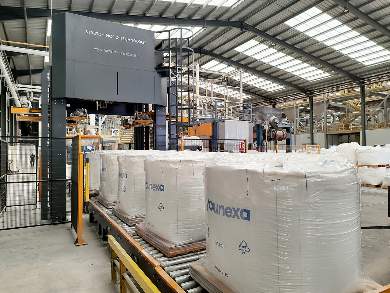 Linea Stretch Hood Quimico Younexa