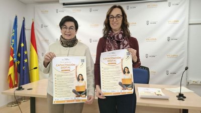 Aula Innova Formaci�n ofrece charlas y cursos contra la brecha digital y para la formaci�n de aut�nomos y Pymes