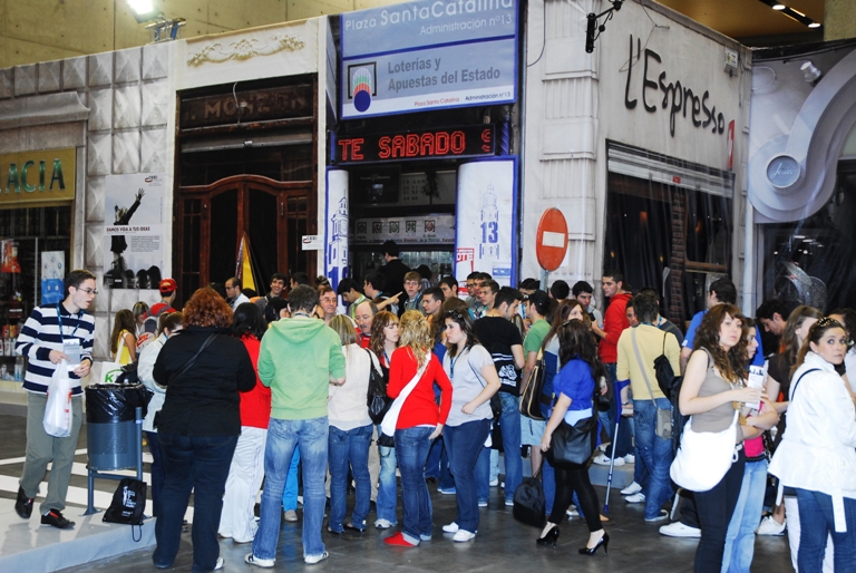 Grupo joven en Ciudad Emprendedora DPECV 2009