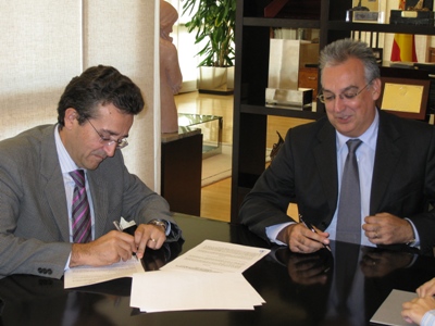 2009.Firma Convenio Benidorm