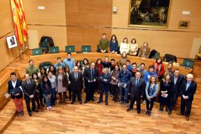 Foto familia entrega premios Emprendeplus Diptaci�n 