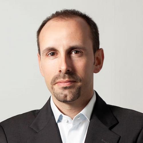 Javier Meg�as