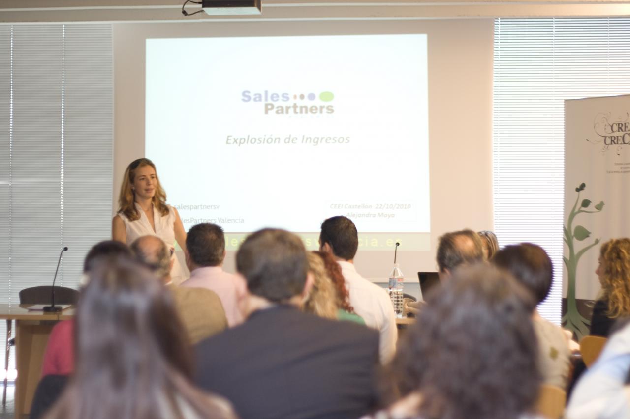 Alejandra Moya, Sales Partners Valencia 