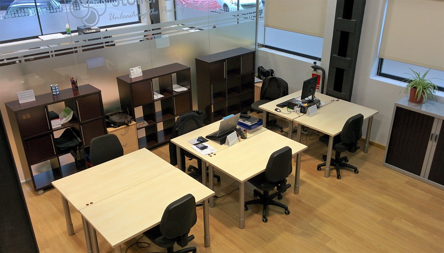 Centro De Negocios y Coworking Inizia